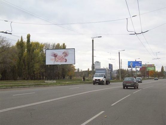 Фото рекламної площини за адресою Винниченко пр., 38 (школа №4)