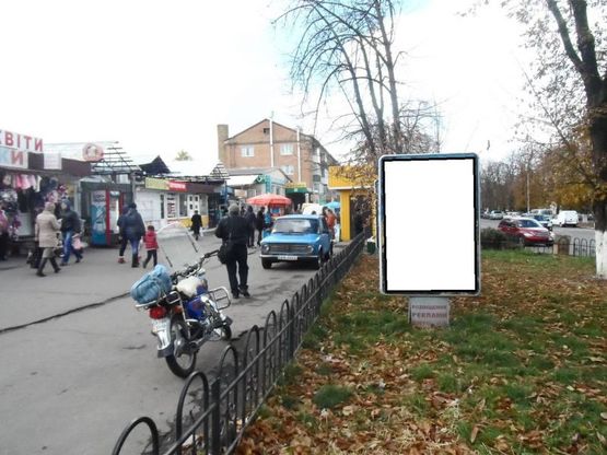 Фото рекламной плоскости по адресу г.Фастов, ул.Соборная, 43, Вечерний рынок Фото рекламной плоскости по адресу г.Фастов, ул.Соборная, 43, Вечерний рынок