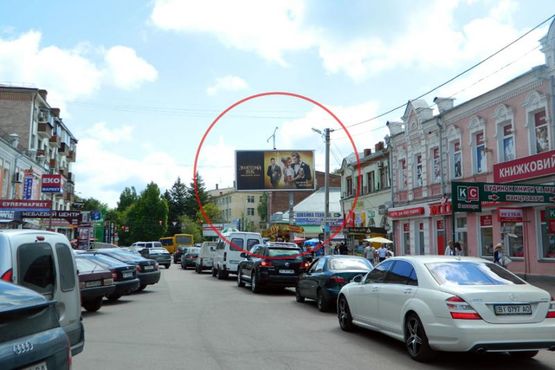 Фото рекламной плоскости по адресу вул. Шевченка,27 / вул. Європейська (Фрунзе) (призматрон)