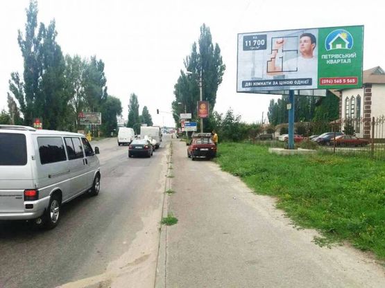 Фото рекламної площини за адресою Софиевская Борщаговка, ул.Киевсквя, возле ресторана Околица