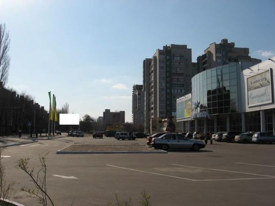Фото рекламної площини за адресою ул. Г. Сталинграда, 38   (возле ТРЦ "Днепроплаза") Фото рекламної площини за адресою ул. Г. Сталинграда, 38   (возле ТРЦ "Днепроплаза")