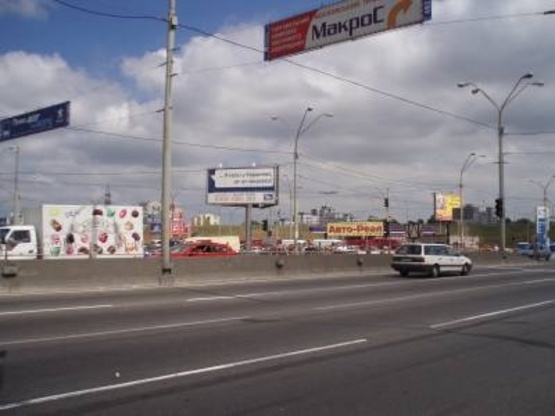 Фото рекламної площини за адресою Московский проспект / Тульская площадь ("Взуття") Фото рекламної площини за адресою Московский проспект / Тульская площадь ("Взуття")