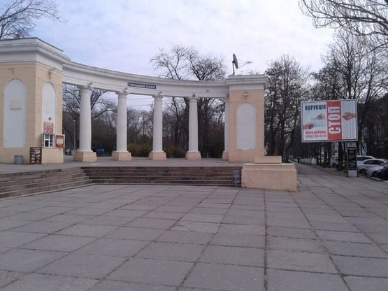 Фото рекламной плоскости по адресу Пр.Ушакова и ул.Лютеранская(Кирова) Фото рекламной плоскости по адресу Пр.Ушакова и ул.Лютеранская(Кирова)