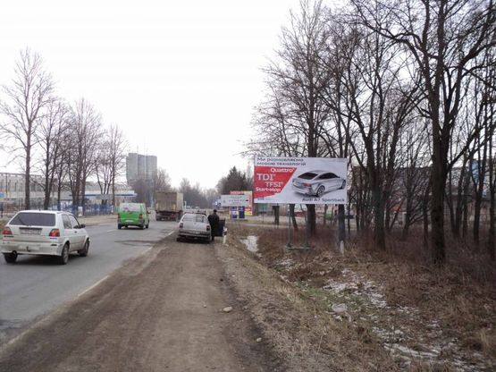 Фото рекламной плоскости по адресу Калуське шосе (Демянів Лаз), мережа шинних ценрів VIANOR, автосалони Alfa Romeo, Bogdan, BYD, Chevrolet, Fiat, Hyundai, Kia, Subaru, Uz-Daewoo, напрямок руху зі сторони м.Калуш в напрямку вул.Галицька Фото рекламной плоскости по адресу Калуське шосе (Демянів Лаз), мережа шинних ценрів VIANOR, автосалони Alfa Romeo, Bogdan, BYD, Chevrolet, Fiat, Hyundai, Kia, Subaru, Uz-Daewoo, напрямок руху зі сторони м.Калуш в напрямку вул.Галицька