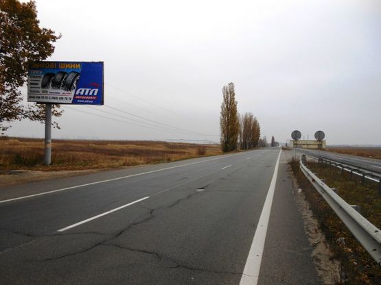 Фото рекламной плоскости по адресу Північно-Східний об'їзд м. Київ, траса Р 03, км 26+050 ліво, с. Княжичи Фото рекламной плоскости по адресу Північно-Східний об'їзд м. Київ, траса Р 03, км 26+050 ліво, с. Княжичи