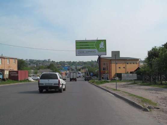 Фото рекламной плоскости по адресу Садова вул., 35 Фото рекламной плоскости по адресу Садова вул., 35