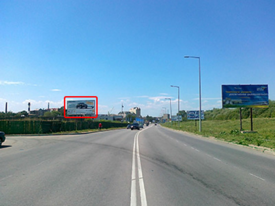 Фото рекламної площини за адресою Івасюка Бізон-Максимовича