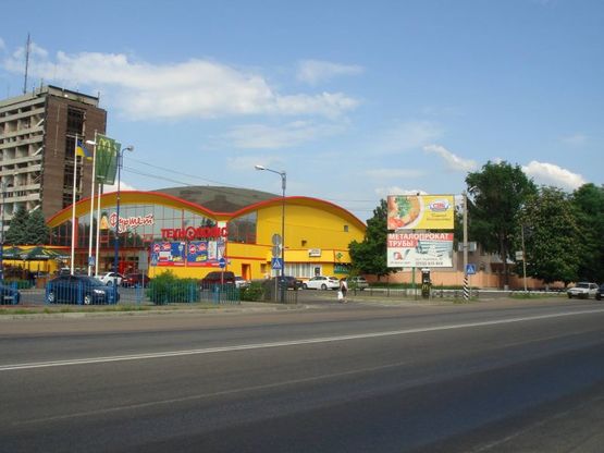 Фото рекламної площини за адресою вул. Фрунзе -Х.Шосе Фото рекламної площини за адресою вул. Фрунзе -Х.Шосе