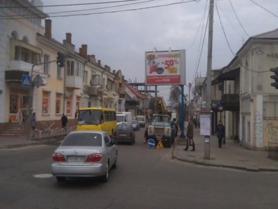 Фото рекламной плоскости по адресу Перекресток ул.Потемкинской и ул.Преображенской (Декабристов)
