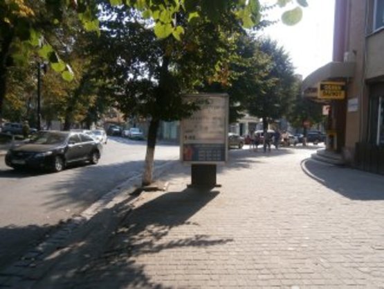 Фото рекламной плоскости по адресу Грушевського   (навпроти Просвіти) №2 Фото рекламной плоскости по адресу Грушевського   (навпроти Просвіти) №2