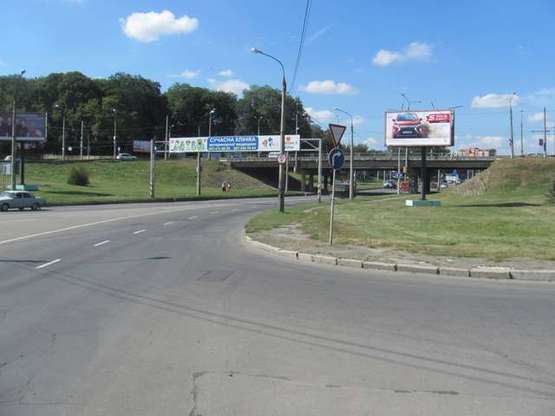 Фото рекламной плоскости по адресу Кам`янецька вул. - Толстого вул. (от Дубово) Фото рекламной плоскости по адресу Кам`янецька вул. - Толстого вул. (от Дубово)