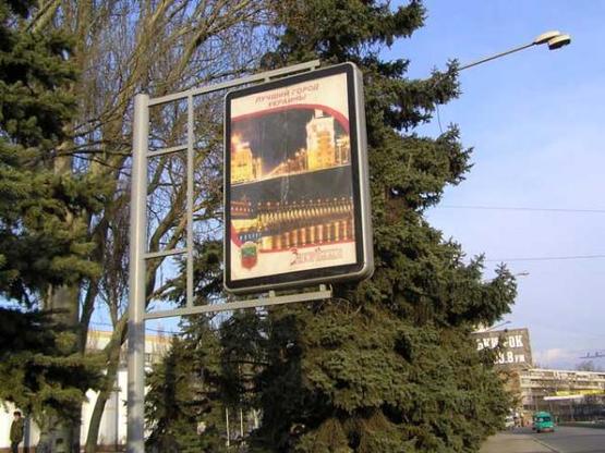 Фото рекламной плоскости по адресу пр.Ленина, Дамба-пл.Пушкина