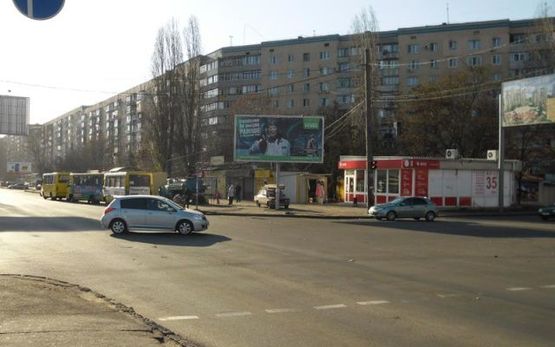 Фото рекламної площини за адресою Палия,  118 - Генерала Бочарова ул.