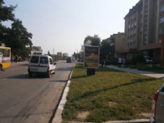 Фото рекламної площини за адресою Коновальця обласна дитячя лікарня №2