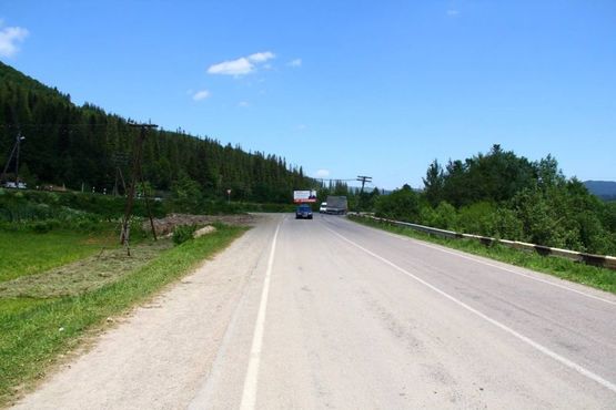 Фото рекламной плоскости по адресу Траса Н-09 Мукачево-Львів, 100 перед колибою Гостинна Хата, газовою заправкою Калан, 300 м після АЗС УкрНафта, напрямок руху на Івано-Франківськ Фото рекламной плоскости по адресу Траса Н-09 Мукачево-Львів, 100 перед колибою Гостинна Хата, газовою заправкою Калан, 300 м після АЗС УкрНафта, напрямок руху на Івано-Франківськ