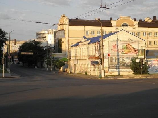 Фото рекламної площини за адресою ул.Наб. р. Стрелки-ул. Кооперативная призматорн Фото рекламної площини за адресою ул.Наб. р. Стрелки-ул. Кооперативная призматорн