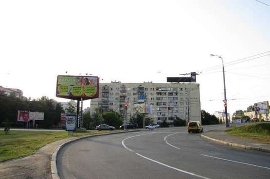 Фото рекламной плоскости по адресу Повітрофлотський просп. - Перемоги просп., :зупинка тролейбуса (виїзд на міст з просп. Перемоги) Фото рекламной плоскости по адресу Повітрофлотський просп. - Перемоги просп., :зупинка тролейбуса (виїзд на міст з просп. Перемоги)