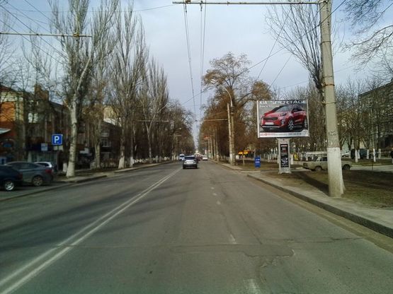 Фото рекламної площини за адресою Ул. Ушакова (р-н маг. "Лампочка") Фото рекламної площини за адресою Ул. Ушакова (р-н маг. "Лампочка")
