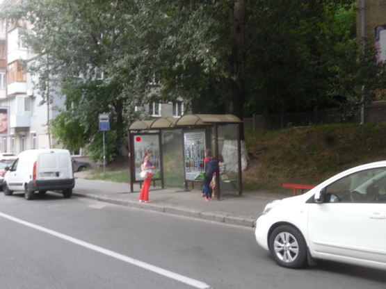 Фото рекламной плоскости по адресу спуск Кловский,10, ост."Юнный  техник" Фото рекламной плоскости по адресу спуск Кловский,10, ост."Юнный  техник"