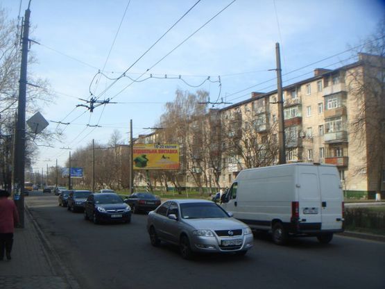 Фото рекламної площини за адресою вул.Жовтнева- вул.Халтурина Фото рекламної площини за адресою вул.Жовтнева- вул.Халтурина