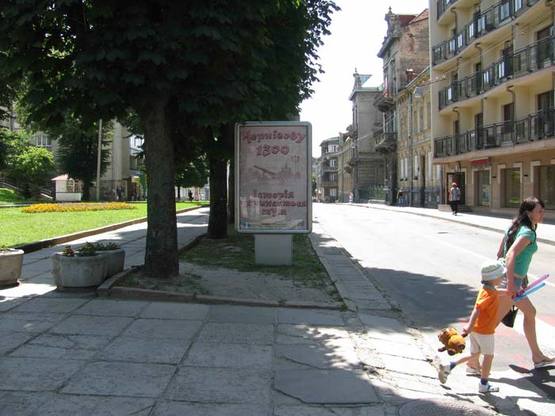 Фото рекламної площини за адресою Тершаківців вул., 1