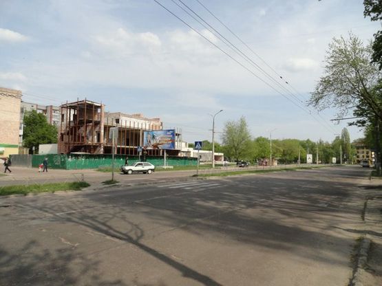 Фото рекламной плоскости по адресу ул. Рокоссовского 6 (сторона Б) Фото рекламной плоскости по адресу ул. Рокоссовского 6 (сторона Б)