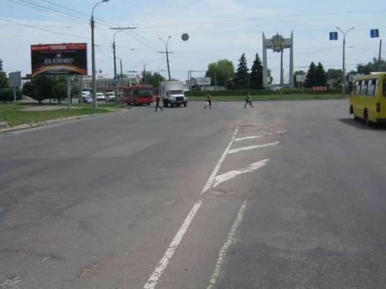 Фото рекламной плоскости по адресу 30-річчя Перемоги вул., 2 - Смілянська вул. Фото рекламной плоскости по адресу 30-річчя Перемоги вул., 2 - Смілянська вул.