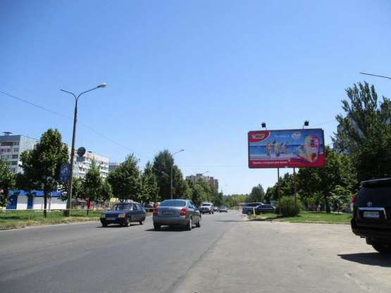 Фото рекламної площини за адресою Новгородська вул., 7 Фото рекламної площини за адресою Новгородська вул., 7