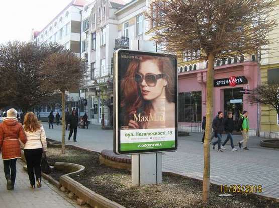 Фото рекламної площини за адресою Незалежності вул., 23 (Пешеходная зона)