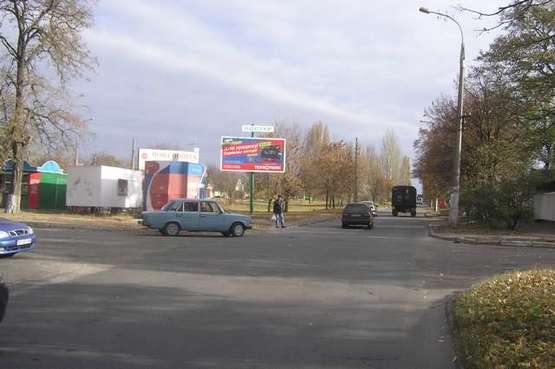 Фото рекламної площини за адресою Адмірала Сенявіна просп., 11 Фото рекламної площини за адресою Адмірала Сенявіна просп., 11