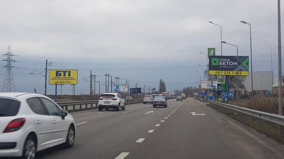 Фото рекламної площини за адресою Н-01 Киев-Знаменка 22 км.450 м.(А) Фото рекламної площини за адресою Н-01 Киев-Знаменка 22 км.450 м.(А)