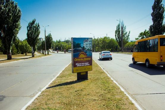 Фото рекламной плоскости по адресу Західний пр. (спуск) Фото рекламной плоскости по адресу Західний пр. (спуск)