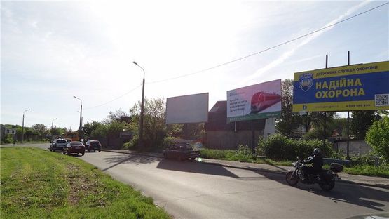 Фото рекламной плоскости по адресу Толстого Фото рекламной плоскости по адресу Толстого