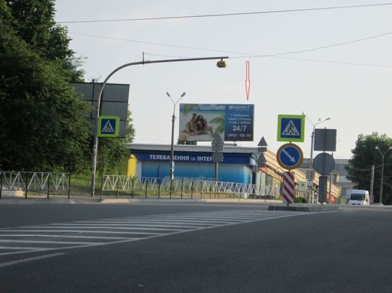 Фото рекламной плоскости по адресу вул. Свободи, 2а Фото рекламной плоскости по адресу вул. Свободи, 2а