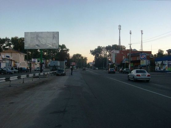 Фото рекламної площини за адресою вул. Декабристів, навпроти 182, Западинський ринок, навпроти АТБ Маркет