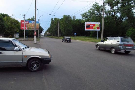 Фото рекламної площини за адресою Одеська вул. - Грушевського вул. Фото рекламної площини за адресою Одеська вул. - Грушевського вул.