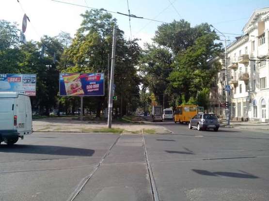 Фото рекламной плоскости по адресу Пушкіна просп. - Шмідта вул. Фото рекламной плоскости по адресу Пушкіна просп. - Шмідта вул.
