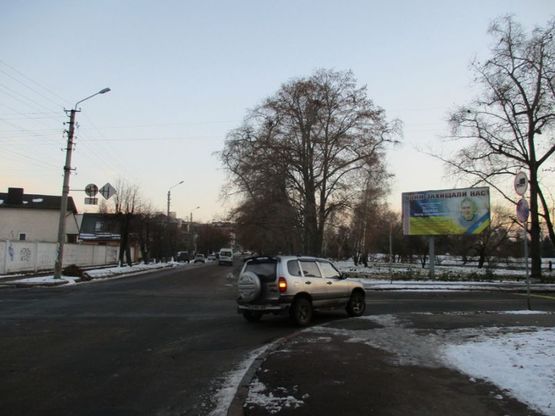 Фото рекламної площини за адресою ул. Гетьмана Полуботка 40 х ул. Михнюка Фото рекламної площини за адресою ул. Гетьмана Полуботка 40 х ул. Михнюка