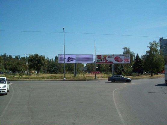 Фото рекламної площини за адресою Деревянко пл. - Рихтера ул. (левый) Фото рекламної площини за адресою Деревянко пл. - Рихтера ул. (левый)