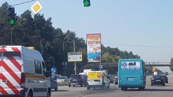 Фото рекламної площини за адресою п-т Броварской,разделитель,выезд из Броваров,налево Броворская окружная,Киев прямо (А2)