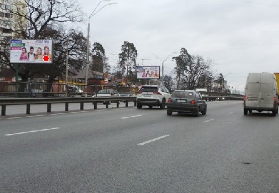 Фото рекламной плоскости по адресу Победы пр., 142