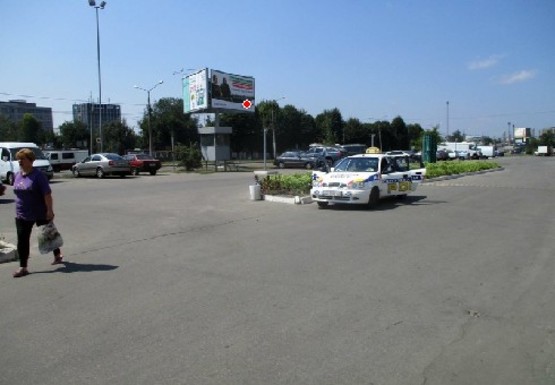 Фото рекламной плоскости по адресу Плехановская ул., 135_139, ст.м. Завод им. Малышева
