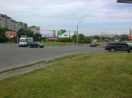 Фото рекламної площини за адресою Пр-т Червоної Калини-Чукаріна Фото рекламної площини за адресою Пр-т Червоної Калини-Чукаріна