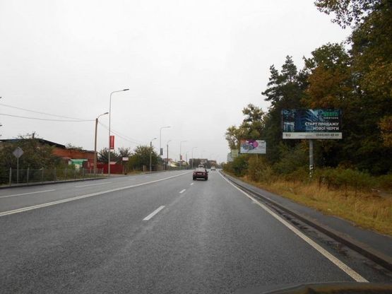 Фото рекламної площини за адресою смт. Гостомель, траса М-07 Київ-Ковель, км 21+800 право