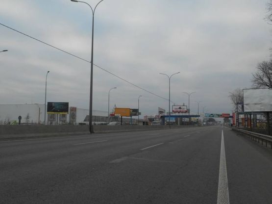 Фото рекламной плоскости по адресу м. Київ, проспект Академіка Глушкова, траса М-05 Київ-Одеса, км 13+800 ліво