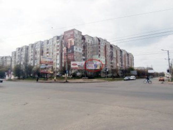 Фото рекламной плоскости по адресу Івасюка-Будівельників перехрестя     правий                      освітлення Фото рекламной плоскости по адресу Івасюка-Будівельників перехрестя     правий                      освітлення