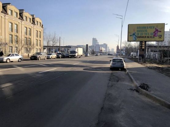 Фото рекламної площини за адресою Харькoвскoе шoссе 177 к Бориспольской пл