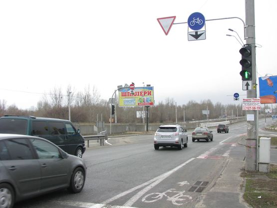 Фото рекламної площини за адресою Бальзака вул., 2-А