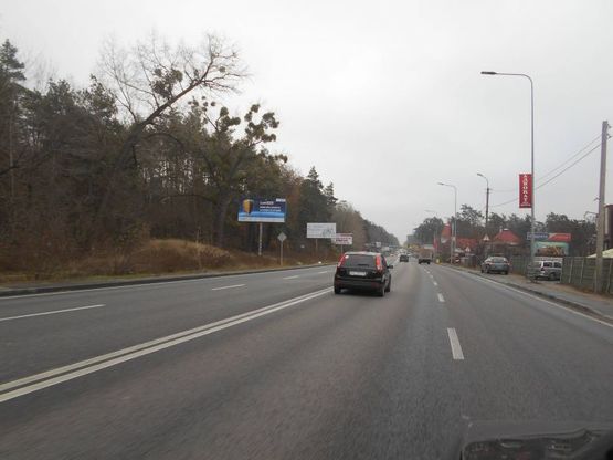 Фото рекламной плоскости по адресу смт. Гостомель, траса М-07 Київ-Ковель, км 22+000 право