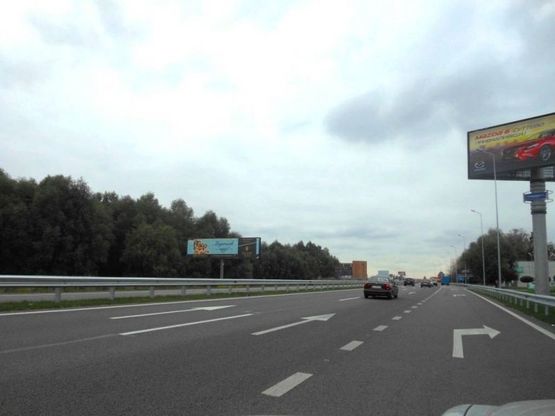 Фото рекламної площини за адресою Дніпровське шосе, поворот на с. Ходосеевка, напротив ТРЦ "Мегамаркет в Ходосіївці", "Киев-Обухов", км 24+050 лево Фото рекламної площини за адресою Дніпровське шосе, поворот на с. Ходосеевка, напротив ТРЦ "Мегамаркет в Ходосіївці", "Киев-Обухов", км 24+050 лево